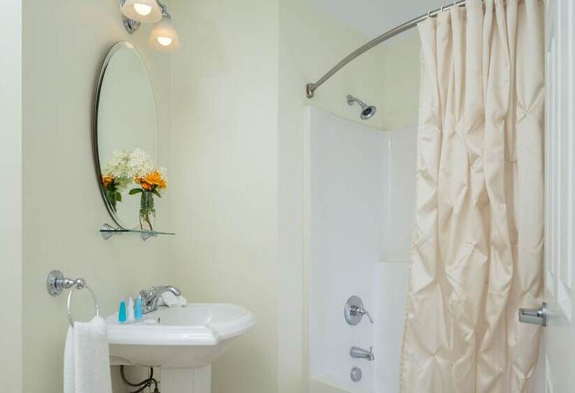 مبيت وإفطار Apple Pony Inn