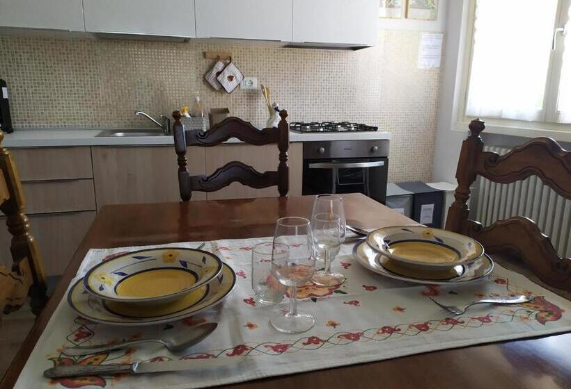 住宿加早餐  Casa Vacanze I Giardini Di Marzo