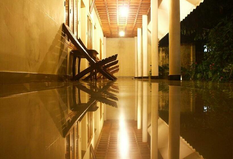 住宿加早餐  Green Court Cottages