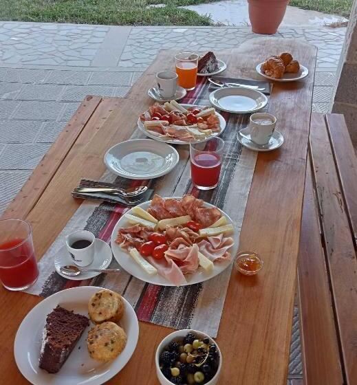 ベッドアンドブレックファースト Le Acacie