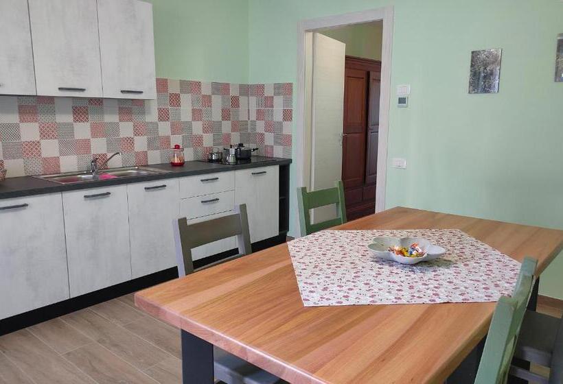 ベッドアンドブレックファースト Le Acacie