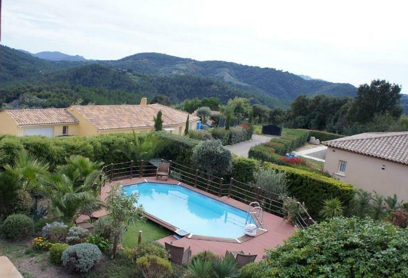 민박 Les Deux Chênes à Tanneron Village