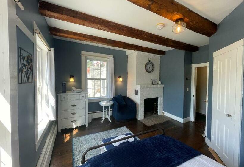 مبيت وإفطار Stone Hearth Inn And Eatery