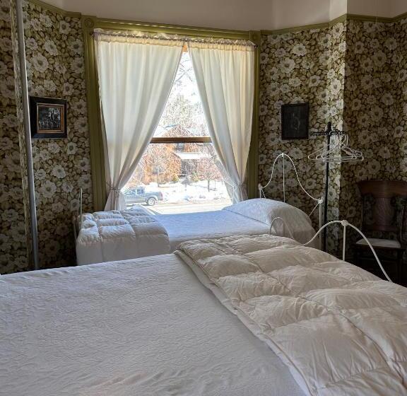 Gable House Bed And Breakfast Inn