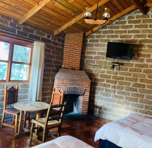 فندق Cabañas Los Cactus