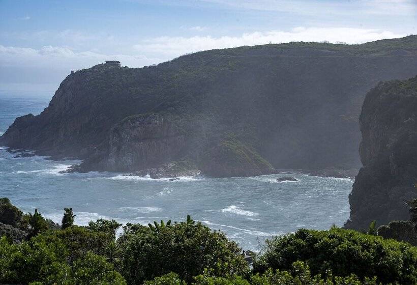 ホテル Crown On The Heads