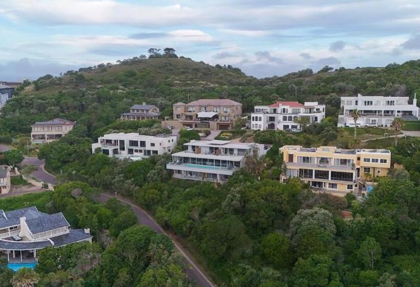 ホテル Crown On The Heads