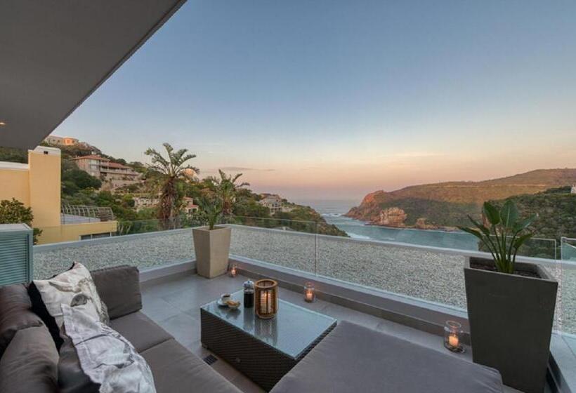 ホテル Crown On The Heads