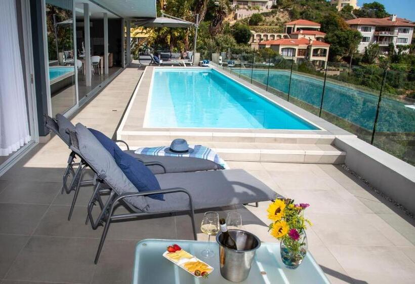 ホテル Crown On The Heads