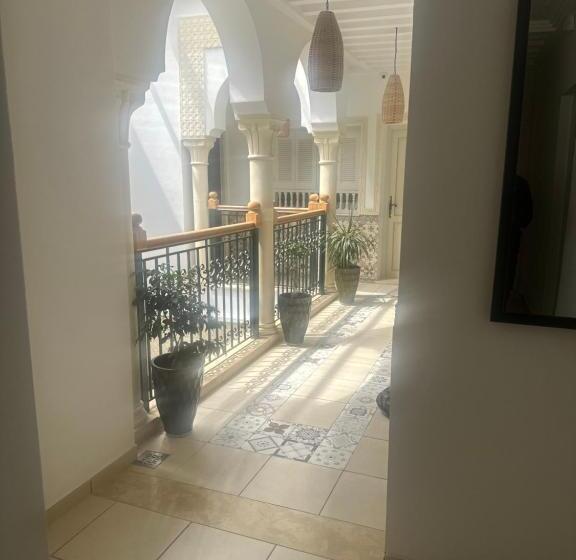 호텔 Dar Al Madina