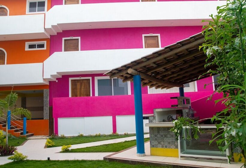 فندق Happy Beach