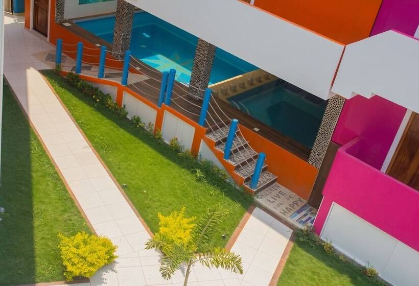 فندق Happy Beach