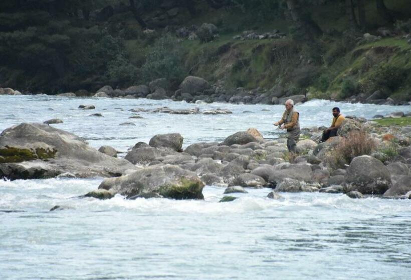 酒店 Lidder Palace