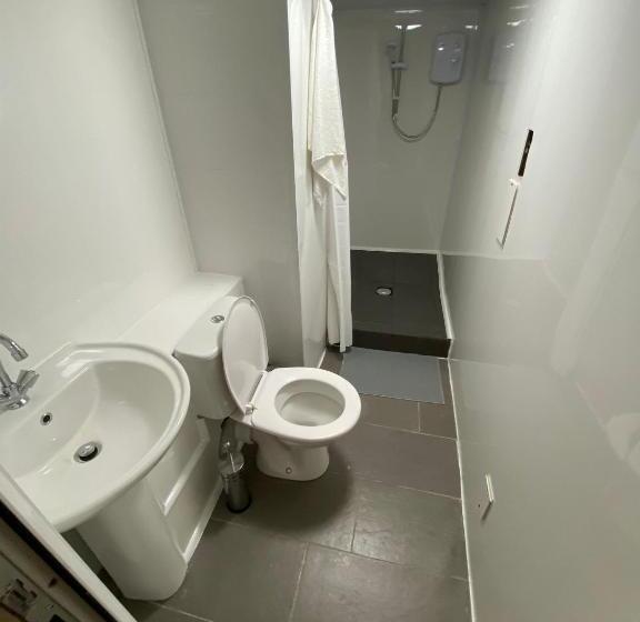 פנסיון 174 Boaler Street