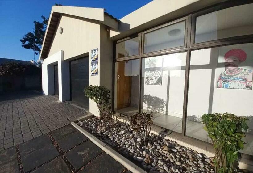 Пансион Mbuso Guest Lodge