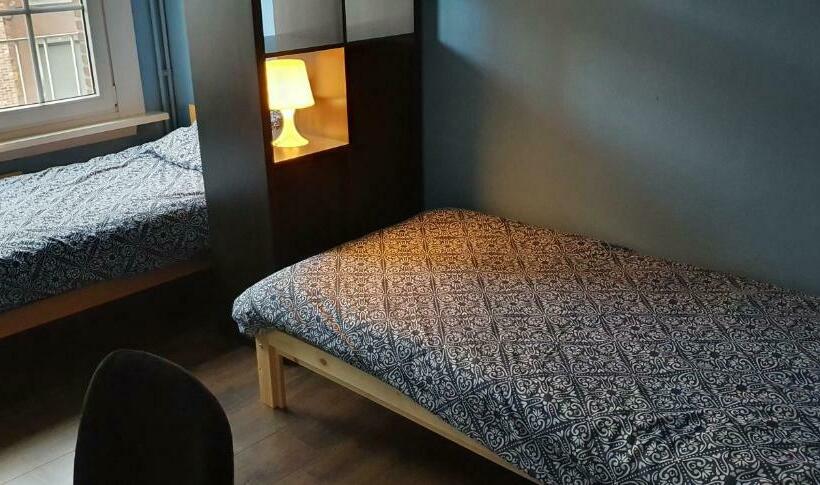پانسیون Room With 2 Separated Beds
