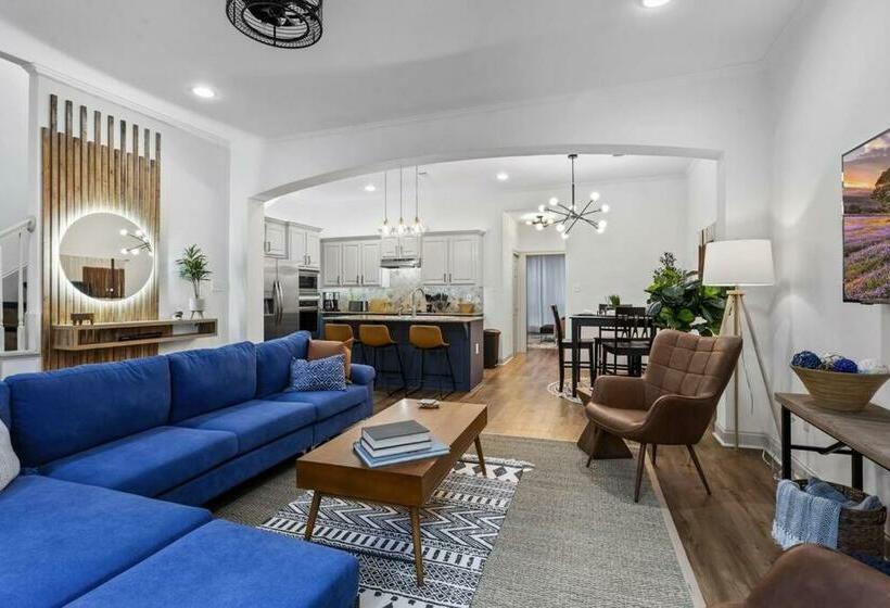 Beautiful 3bed 3bath Min From Lsu And Mall