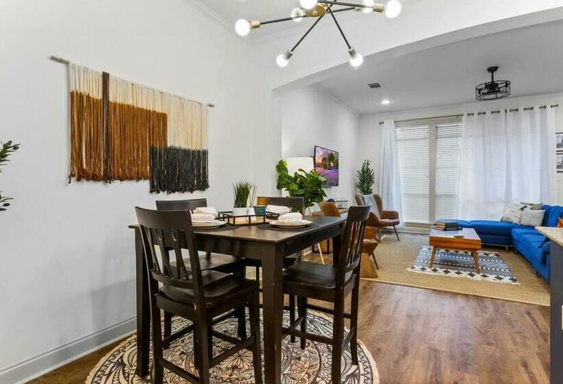 Beautiful 3bed 3bath Min From Lsu And Mall