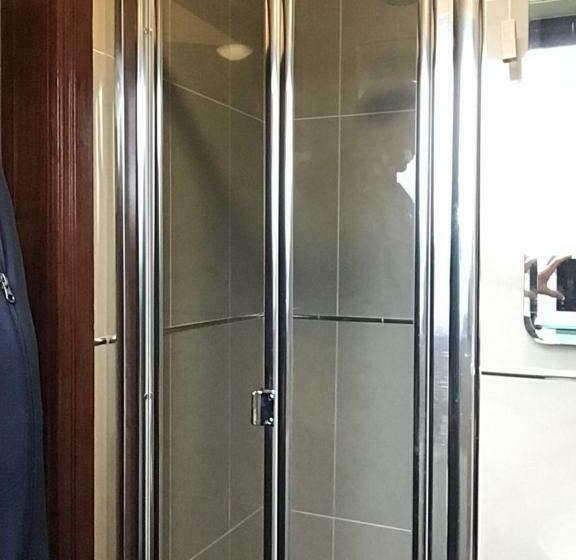 住宿加早餐  Errew Lodge