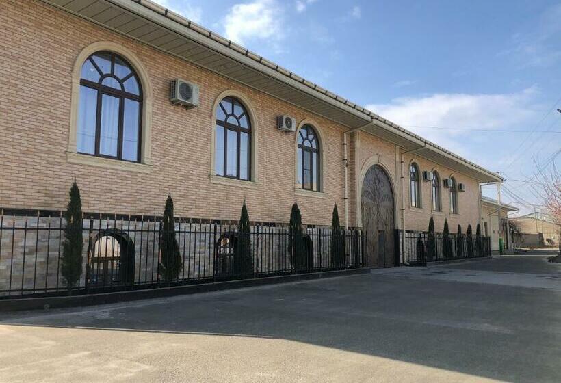 مبيت وإفطار Damir
