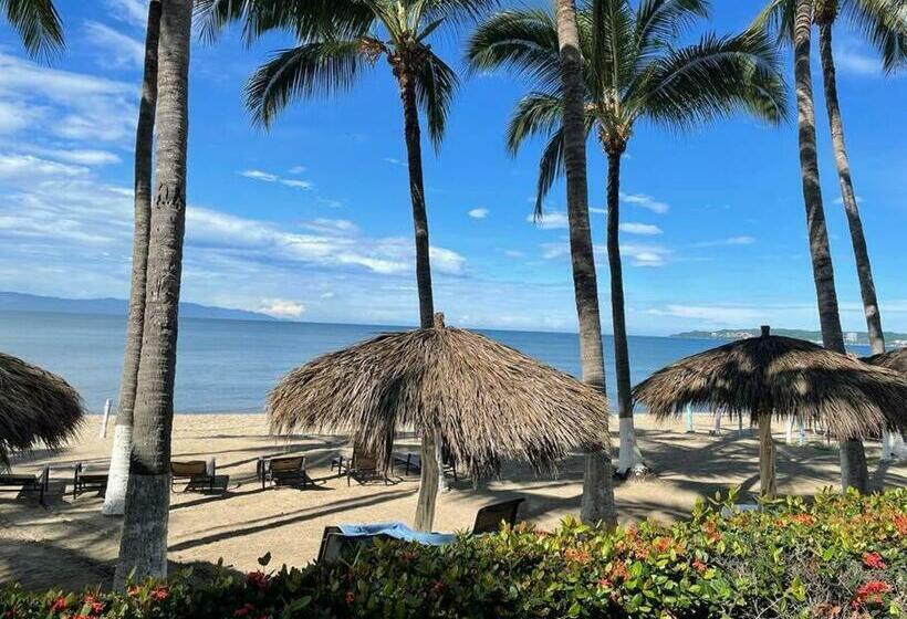 Brisas Vallarta   Just Steps From The Beach!