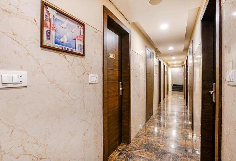 Fabhotel Vertigo Suites Nr Bkc