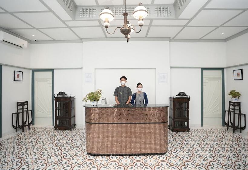 Ceria Hotel At Alun Alun Yogyakarta