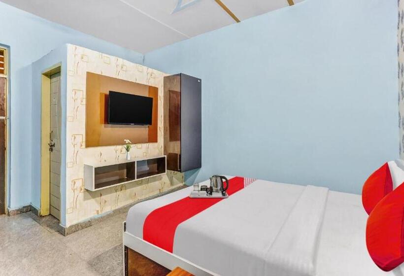 Hotel Flagship K D Guest House