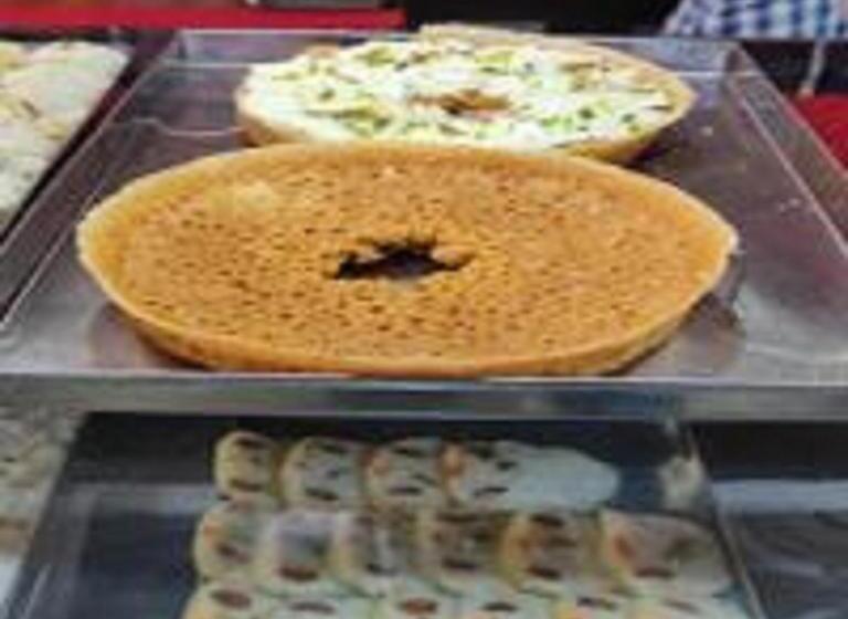 בית מלון כפרי Gurudev Palace, Banda Couples Not Allowed