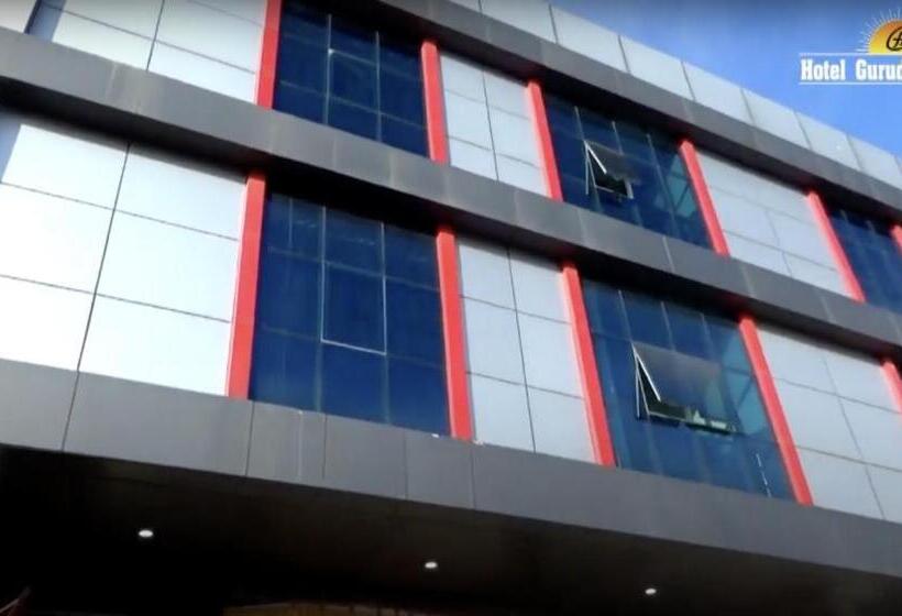 בית מלון כפרי Gurudev Palace, Banda Couples Not Allowed