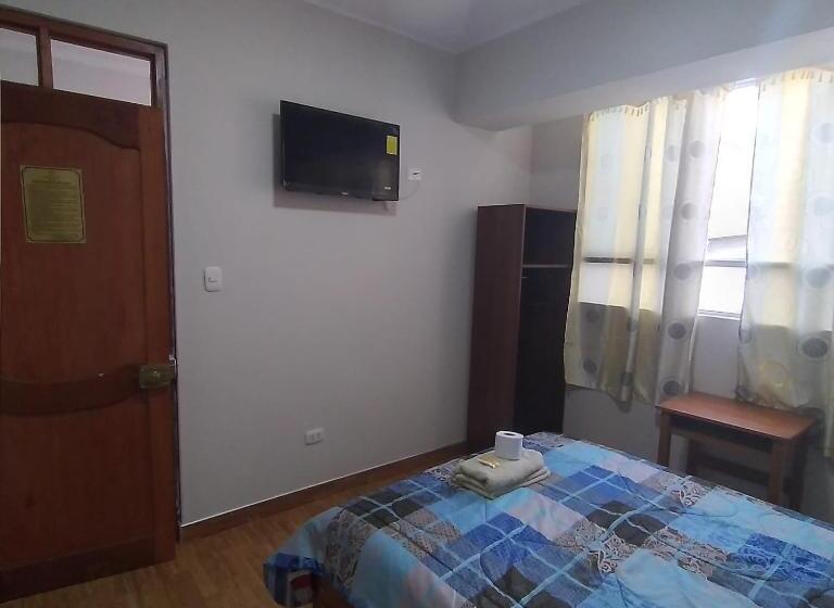 هتل Hostal Pacífico Huánuco
