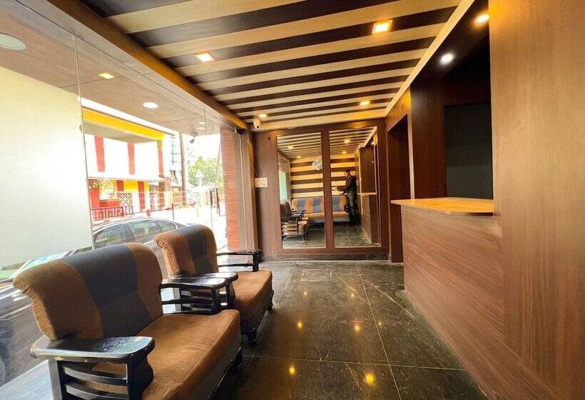 호텔 Intourist By Agira