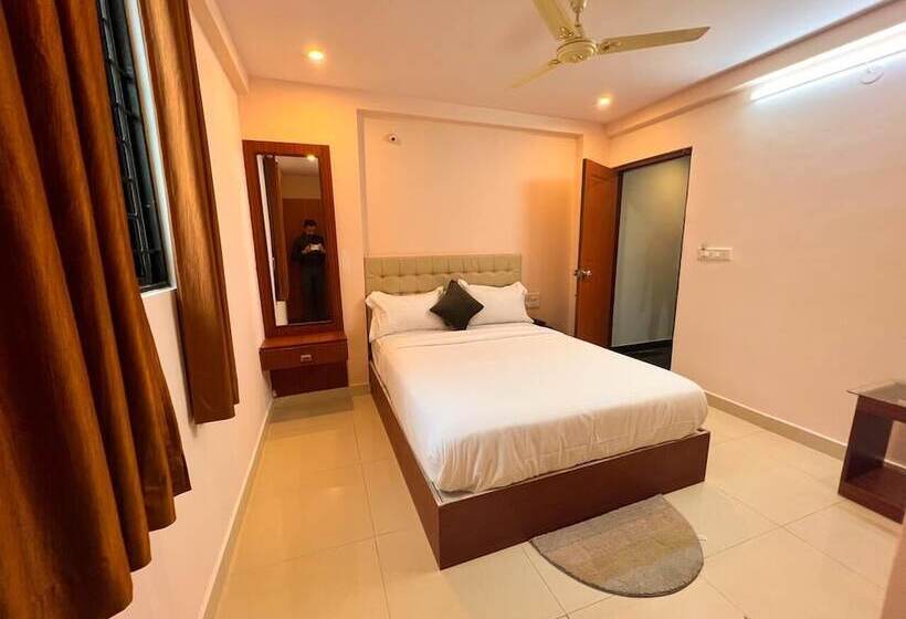 호텔 Intourist By Agira