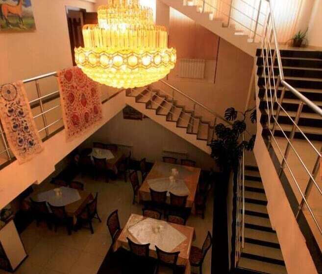 בית מלון כפרי Old Khiva