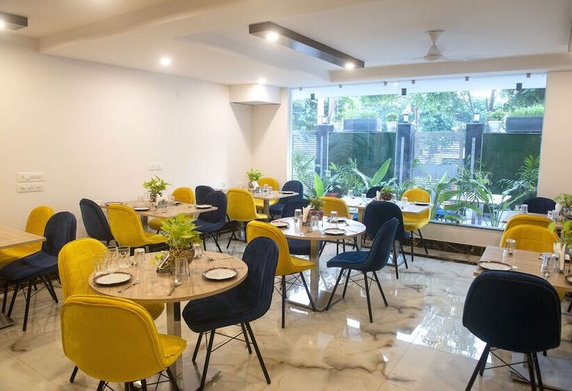 호텔 Posh Residency Artemis Hospital Road Gurgaon