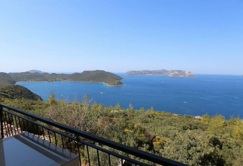 Kaş Ay Işığı Suit Apart