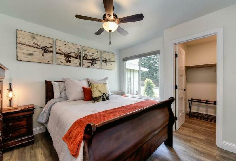 Kissing Turtle Lagoon