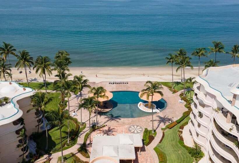 Ocean Front Condo With Pool Sleeps 6 Adults Quinta Del Mar 203