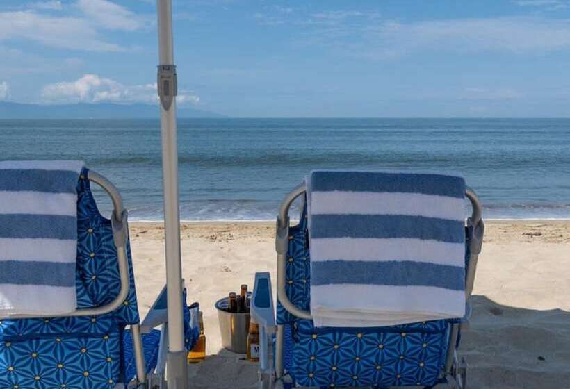 Ocean Front Condo With Pool Sleeps 6 Adults Quinta Del Mar 203