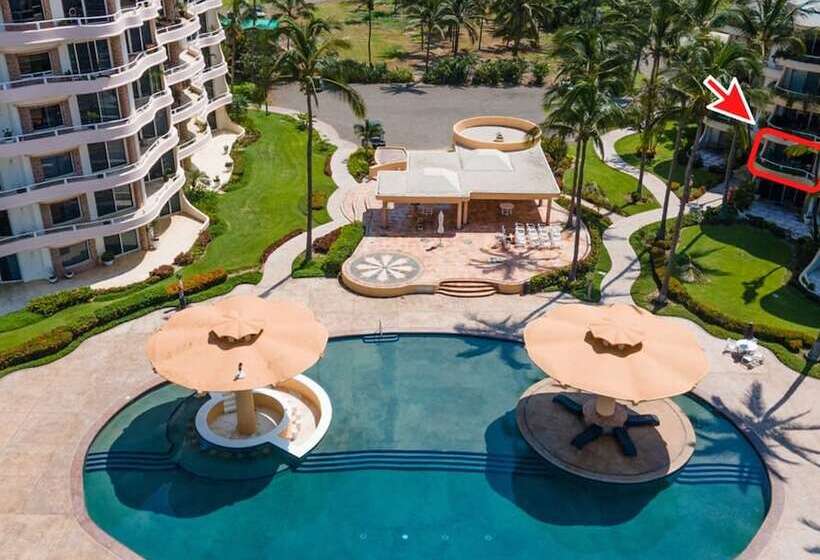 Ocean Front Condo With Pool Sleeps 6 Adults Quinta Del Mar 203