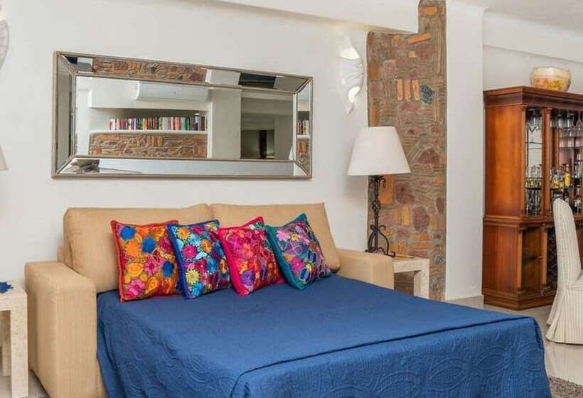 Ocean Front Condo With Pool Sleeps 6 Adults Quinta Del Mar 203