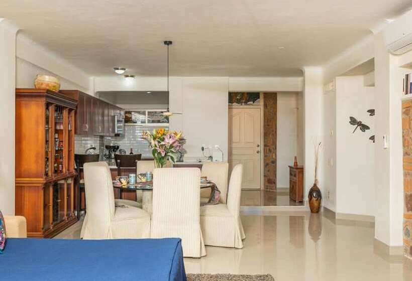 Ocean Front Condo With Pool Sleeps 6 Adults Quinta Del Mar 203