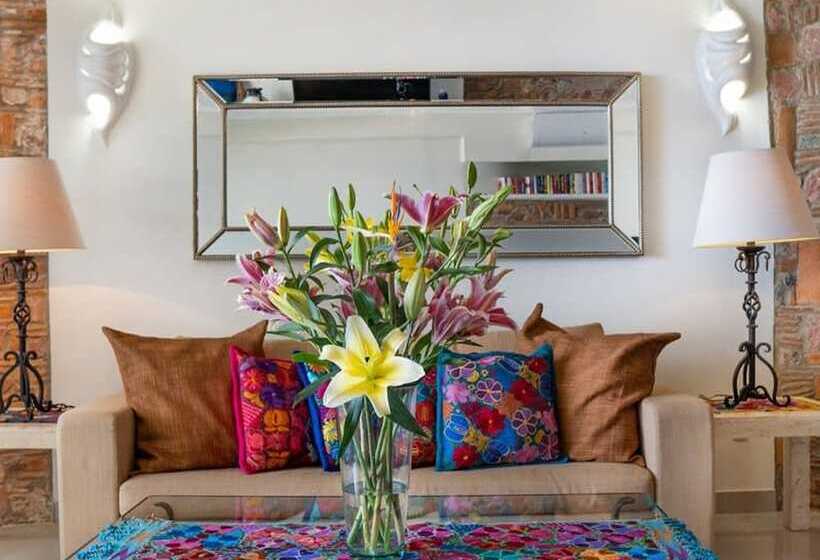 Ocean Front Condo With Pool Sleeps 6 Adults Quinta Del Mar 203