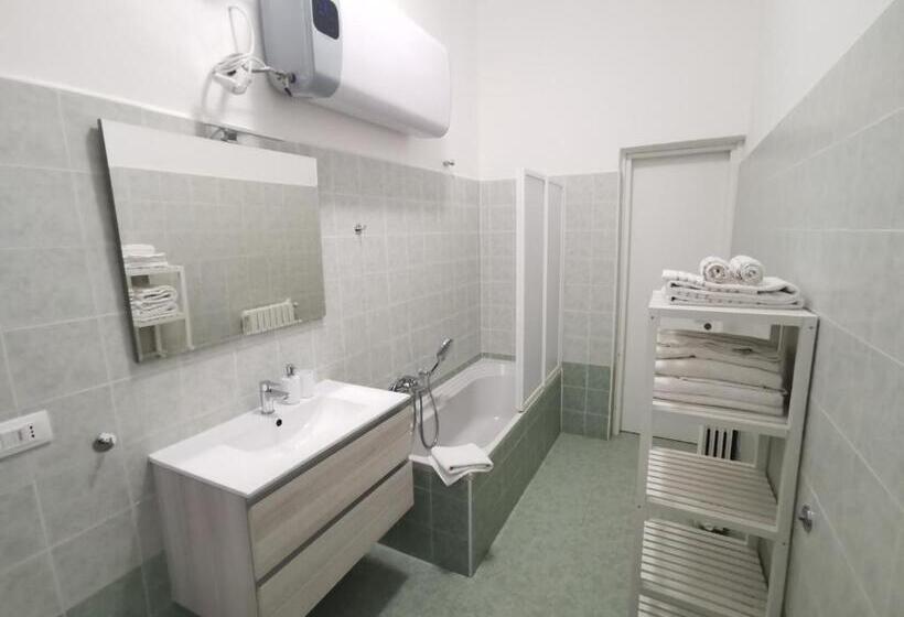 펜션 Gialla Ridi Che Ti Passa