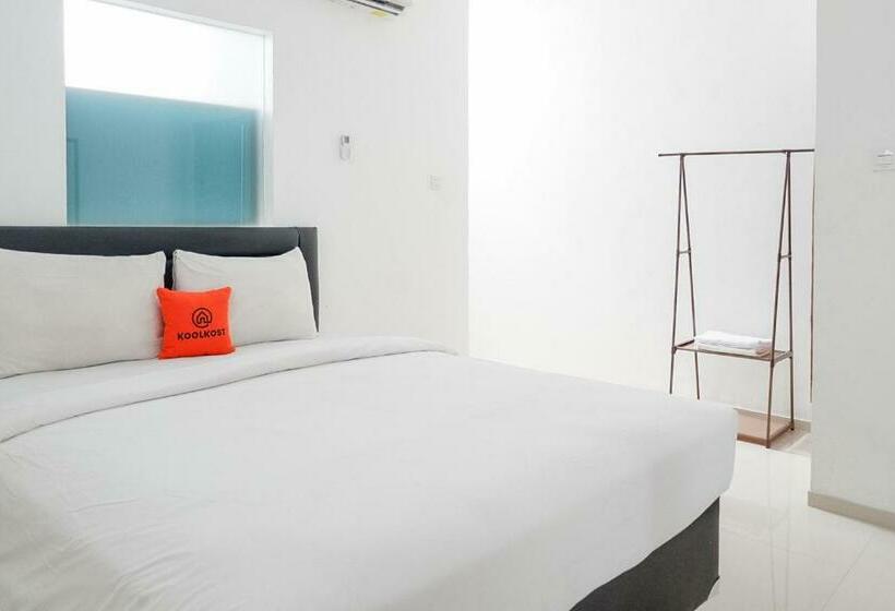 پانسیون Koolkost Near Raya Canggu   Minimum Stay 5 Nights