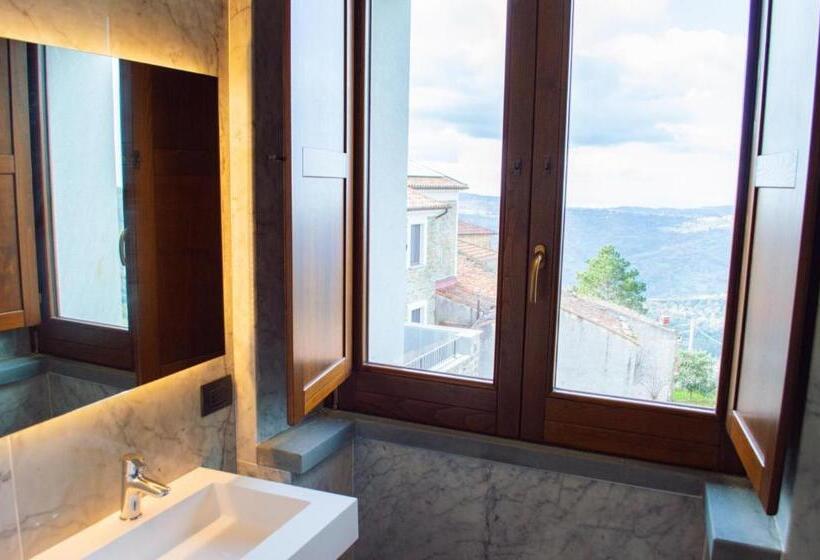 ペンション Palazzo Iaquinta   Rooms, Restaurant & Wellness