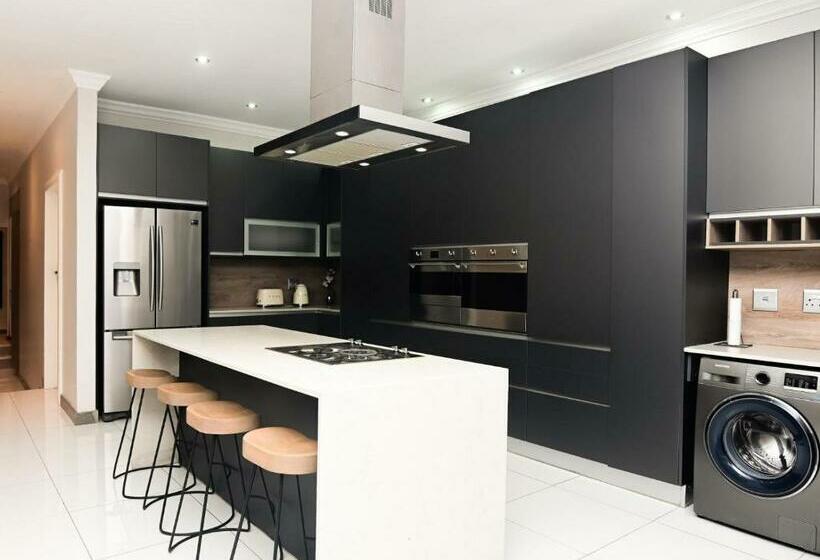 بنسيون Sou House