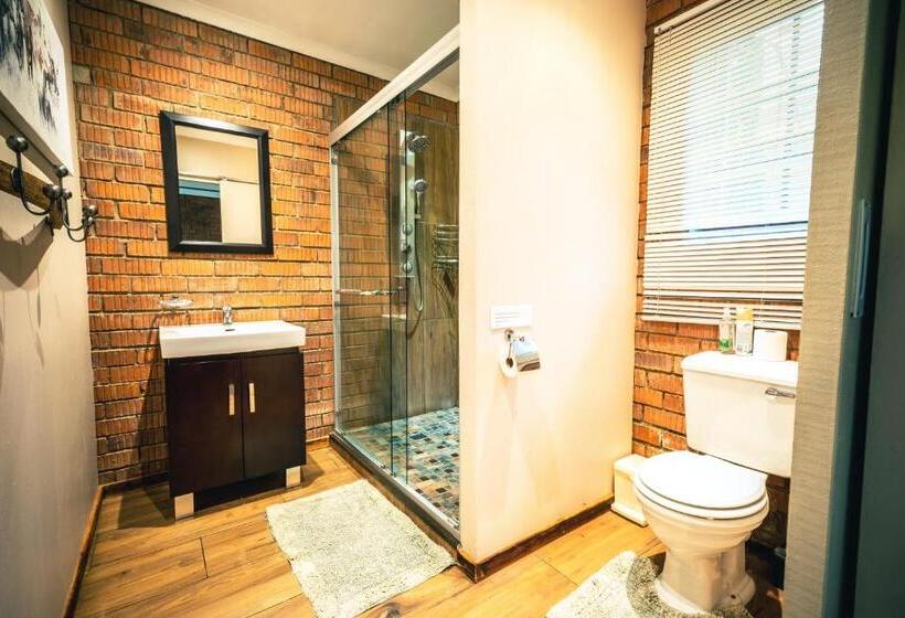 펜션 Titanic View   Place Of Peace