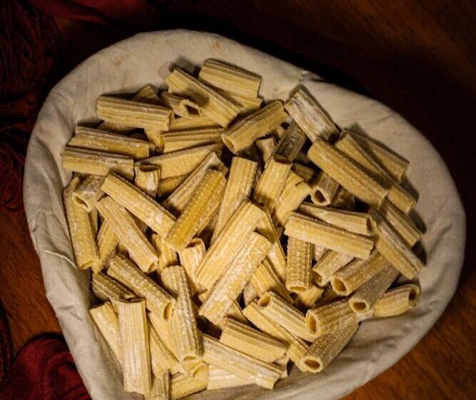 膳宿费 Villa éden