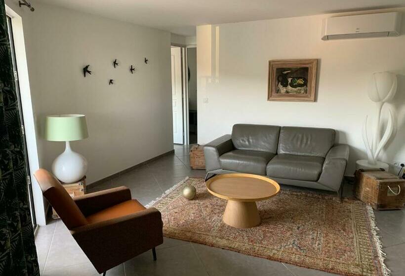 Saint Péray : La Chapelle Du Prieuré